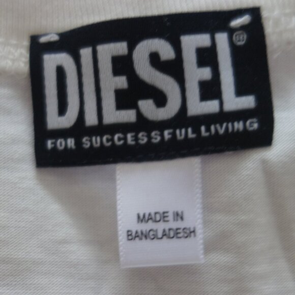 Diesel Constructive Criticism D-digger 78 Off White Size Small T-Shirt *NWT* - Picture 6 of 15